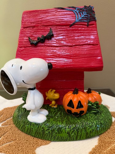 Peanuts snoopy woodstock - snoopy,